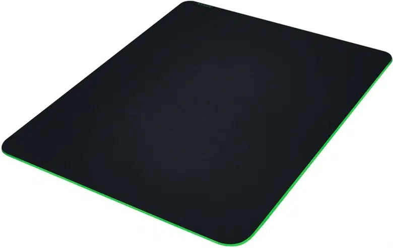 razer-gigantus-isometric-view(2)